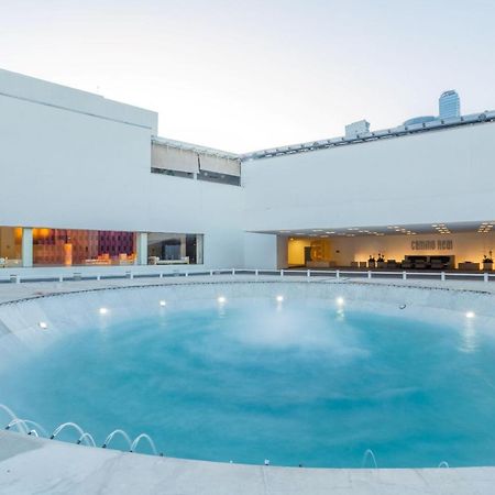 Camino Real Polanco Mexico Hotell Exteriör bild The museum's interior courtyard